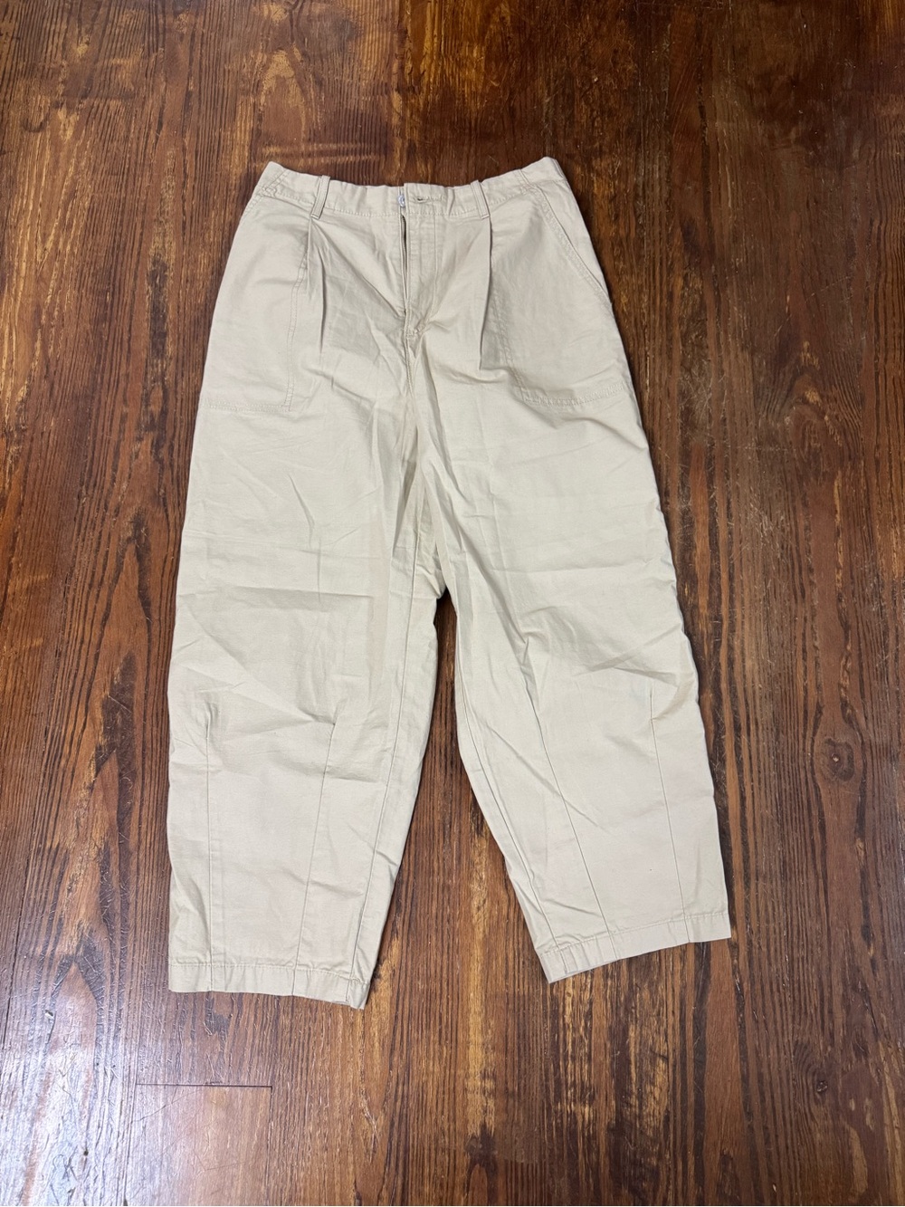 Levi's Barrel Trousers Relaxed Crop 100% Cotton Lightweight khaki Pants Pleated
